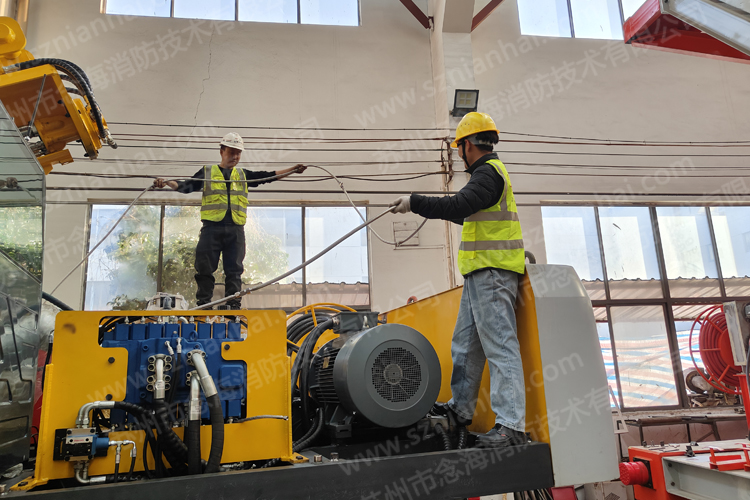 礦用車(chē)輛自動(dòng)滅火裝置1